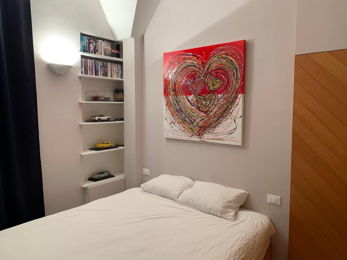 In Mc Center, 5min Walk To Casino & The Port And 1min From Underground Train Station Apartamento *