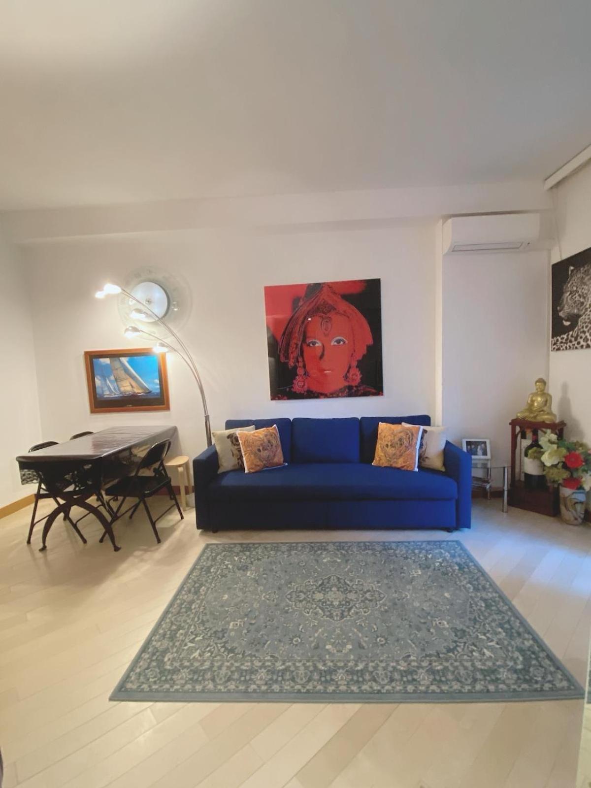 In Mc Center, 5min Walk To Casino & The Port And 1min From Underground Train Station Apartamento Mónaco